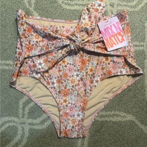 NWT Kortni Jeane Large Groovy Floral Tie Up Bottoms